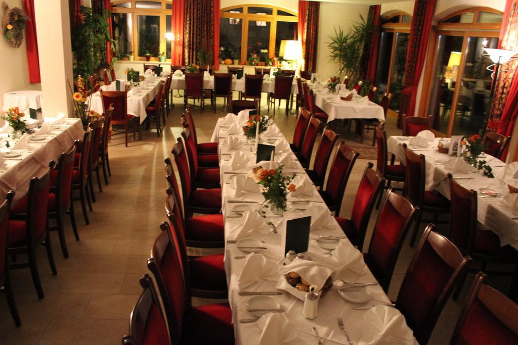 Landgasthaus & Hotel Kurfer Hof Bad Endorf Esterno foto