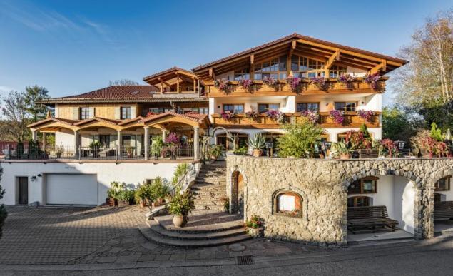 Landgasthaus & Hotel Kurfer Hof Bad Endorf Esterno foto